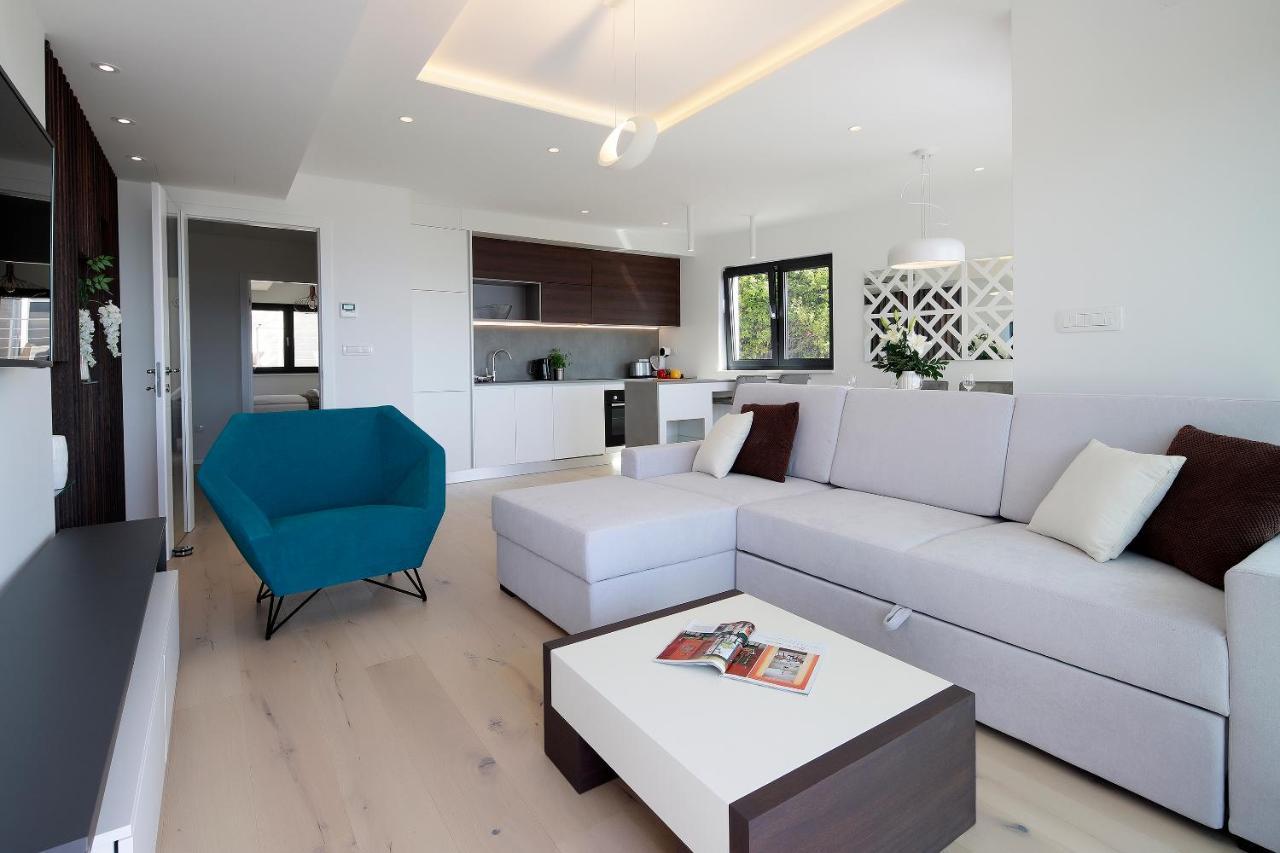 Modena Maris-Heated Pool-Grill-Relax-Jacuzzi Apartments Ičići Εξωτερικό φωτογραφία