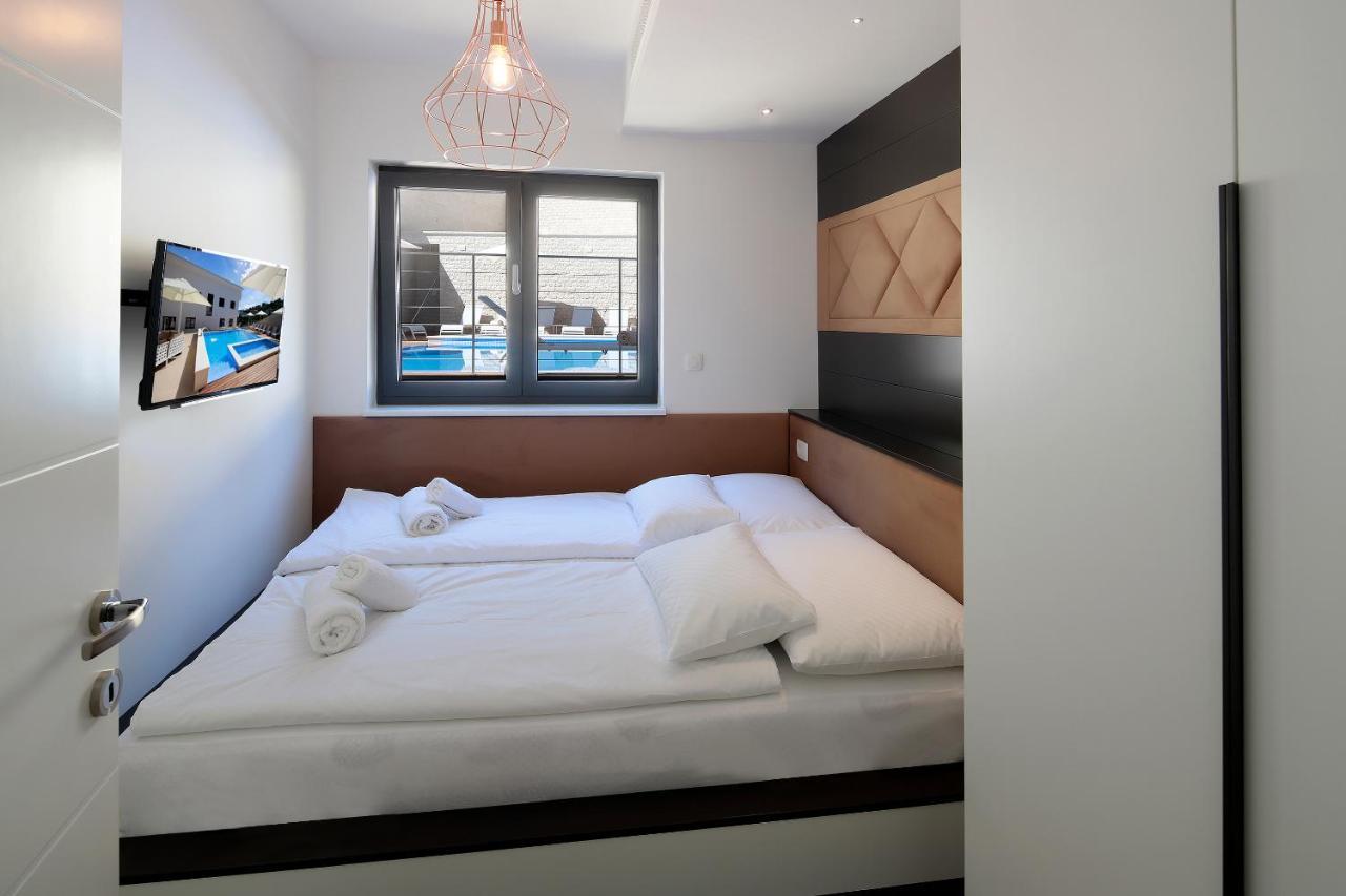 Modena Maris-Heated Pool-Grill-Relax-Jacuzzi Apartments Ičići Εξωτερικό φωτογραφία