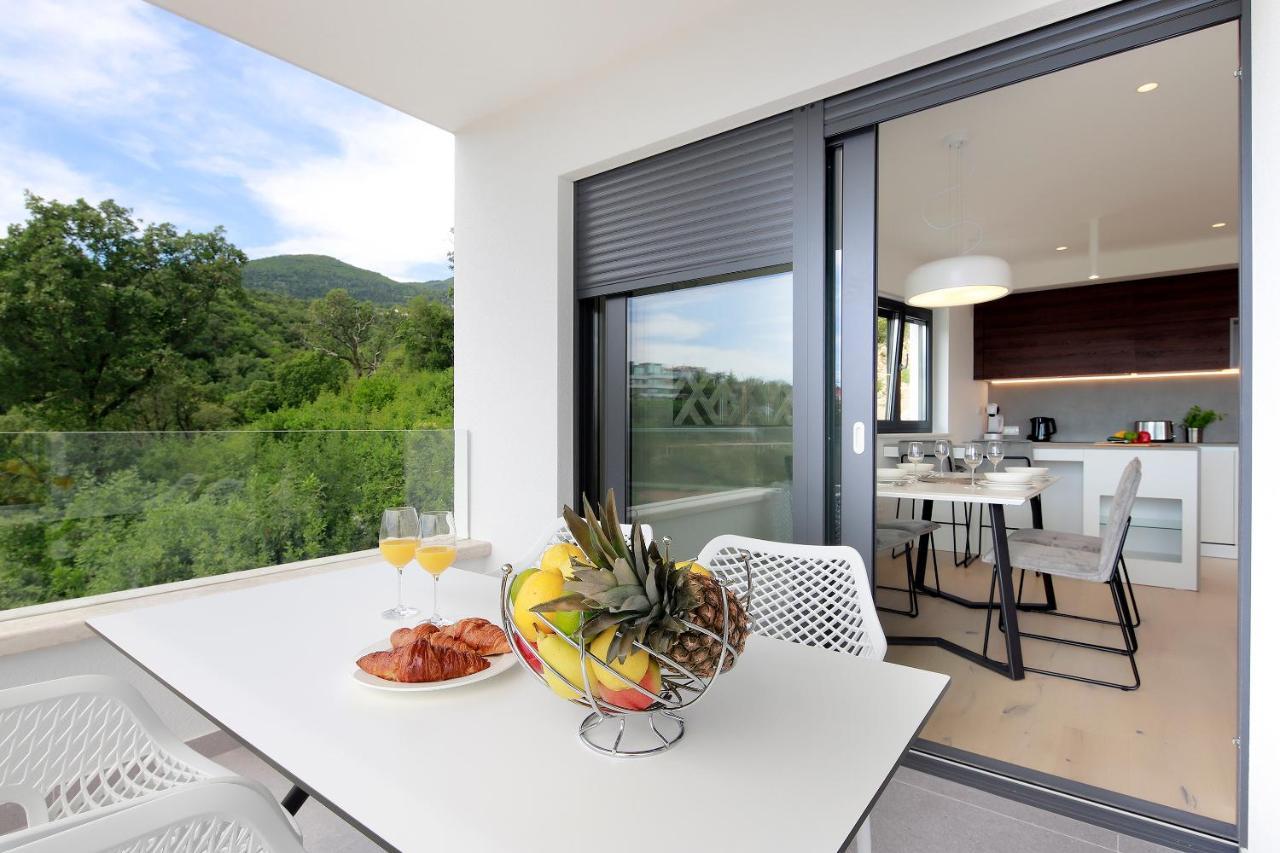 Modena Maris-Heated Pool-Grill-Relax-Jacuzzi Apartments Ičići Εξωτερικό φωτογραφία