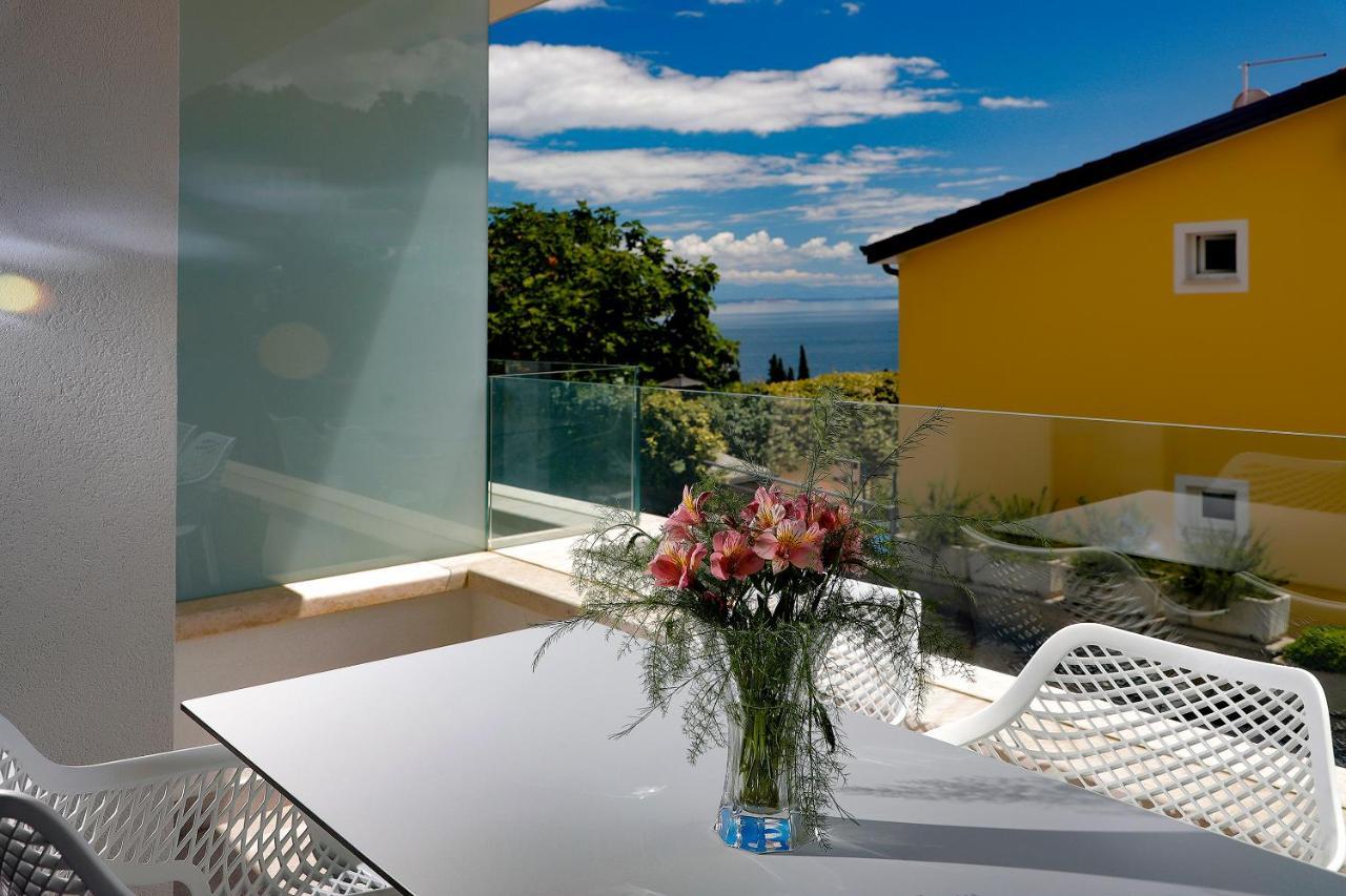 Modena Maris-Heated Pool-Grill-Relax-Jacuzzi Apartments Ičići Εξωτερικό φωτογραφία